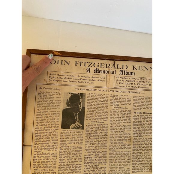 John Fitzgerald Kennedy: A Memorial Album made  in a frame. - Picture 9 of 9